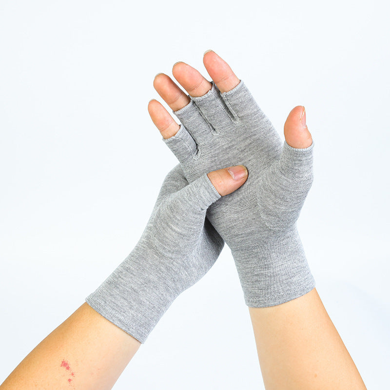 Light Gray Bamboo Fiber Half-finger Compression Gloves