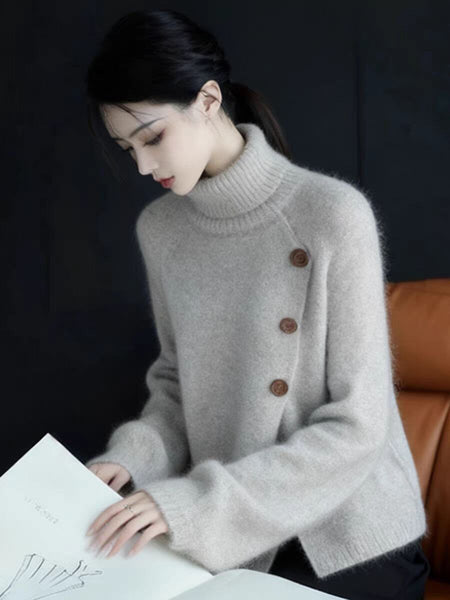 Stylish Elegant And Stunning Gray Turtleneck Long-sleeve Sweater
