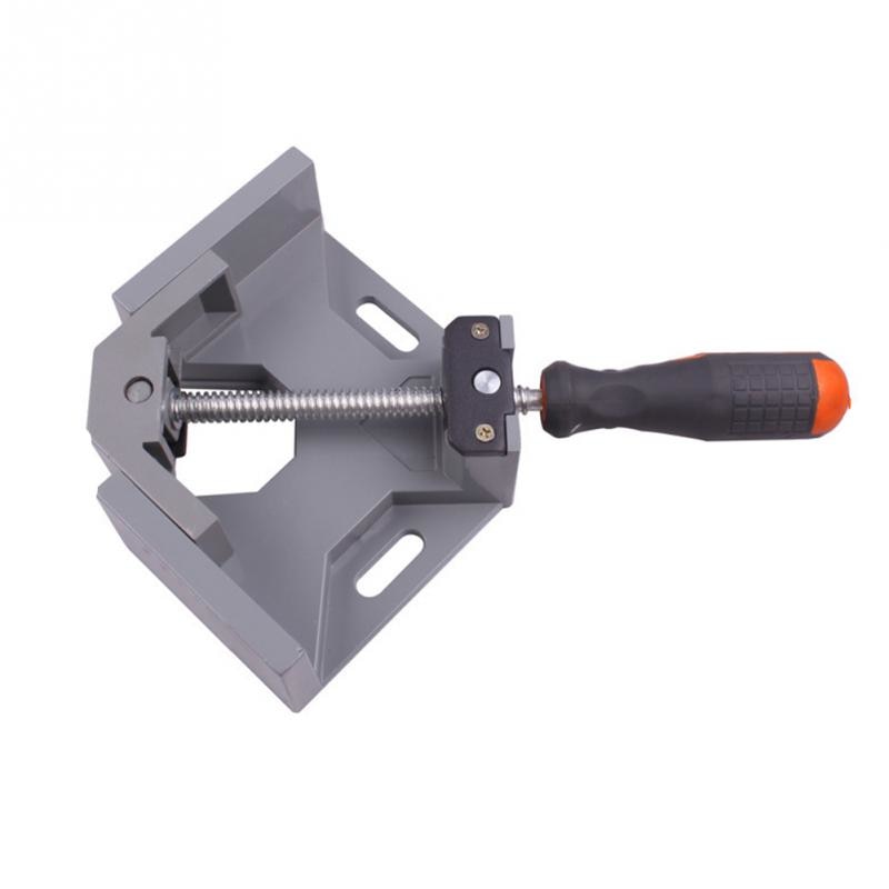 c60b72a7fd15d981bb0d2a21375dddbe