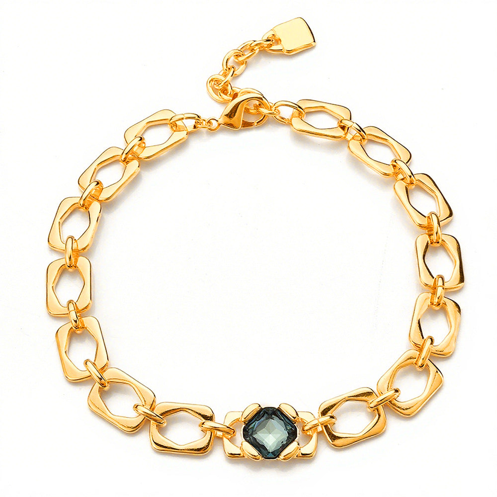 efb816d0d855951252decb46104b3e40