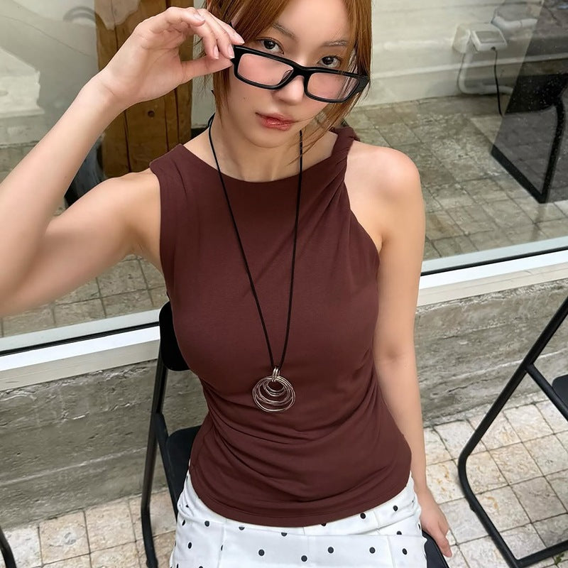 Women's Slim-fit Solid-color Sleeveless Top With A Twist Detail