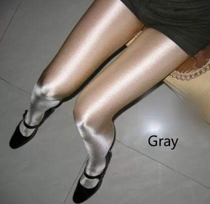 Seamless Crotchless Oil-soaked Stockings Glossy Aurora-like Seamless Apple-shaped Buttock Stockings