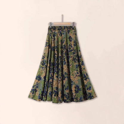 Slimming Pleated Floral Midi Dress