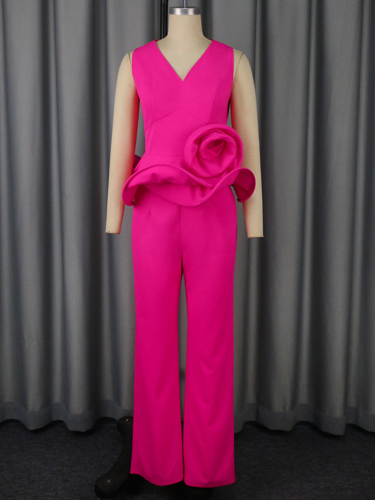 Three-dimensional Flower V-neck Sleeveless Top High Waist Fashion Straight-leg Pants