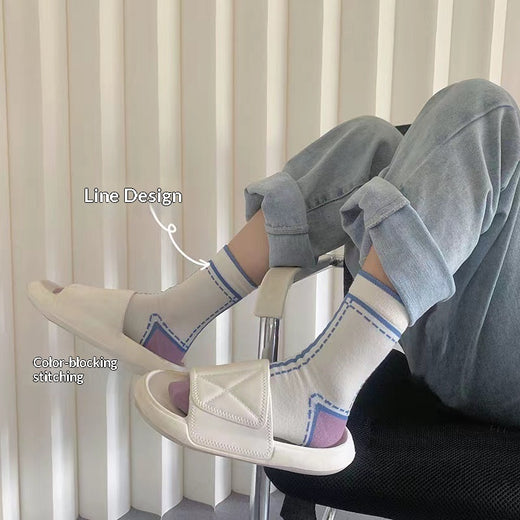 Women's Colorful Mid-calf Socks With Color-blocking Design