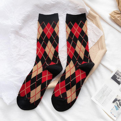 AutumnWinter Diamond-Patterned Women's Mid-Calf Socks