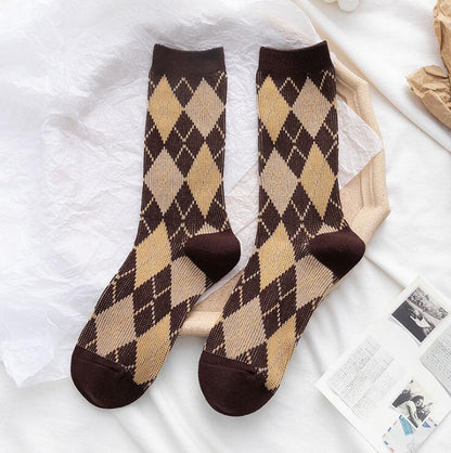 AutumnWinter Diamond-Patterned Women's Mid-Calf Socks