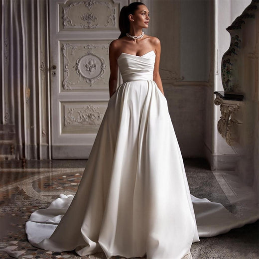 Four Seasons New Style White Satin Tube Top Simple Dress
