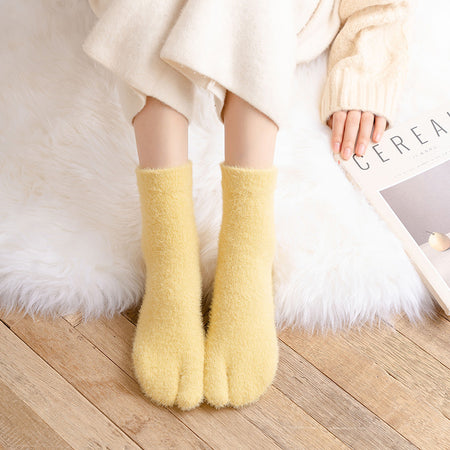 Women's Fleece-lined Thermal Winter Toe Socks Mid-calf Thick Warm